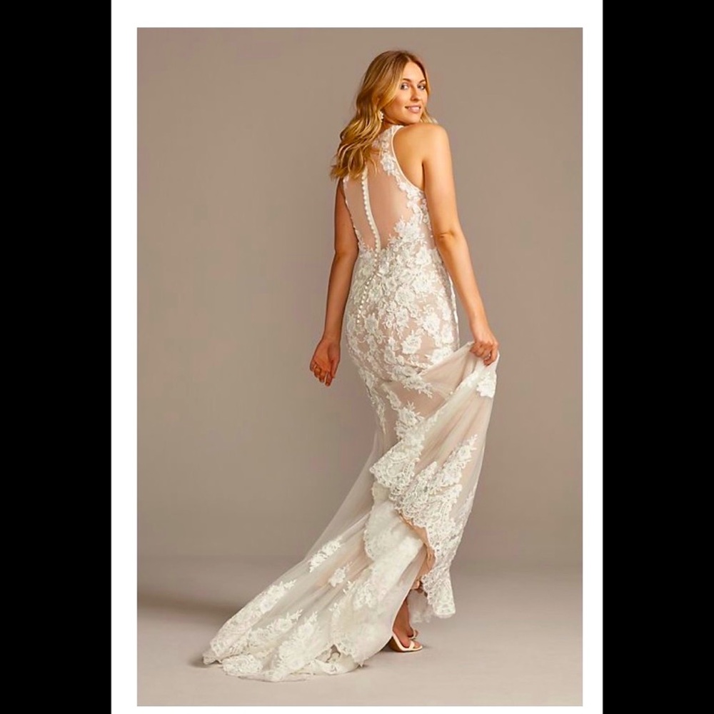 David’s Bridal size 6 wedding dress